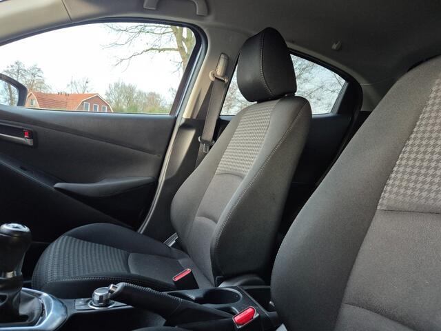 Mazda 2 SKYACTIV-G 90 SPORT SELECTED / A-Camera