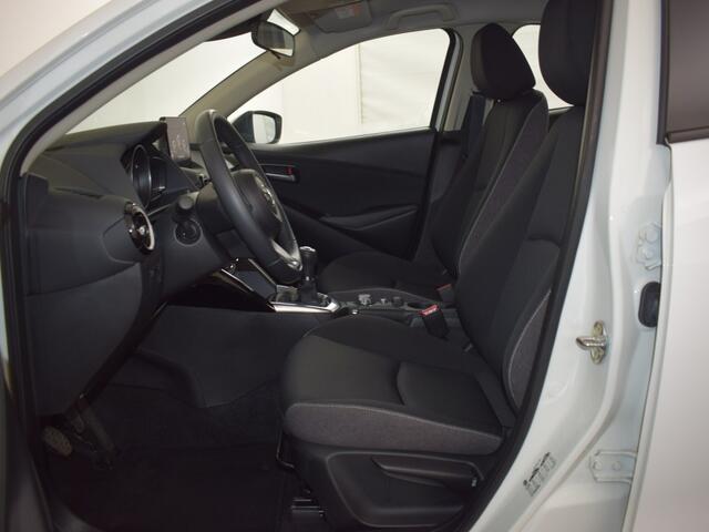 Mazda 2 1.5 Cent Line | Convenience & Connectivity