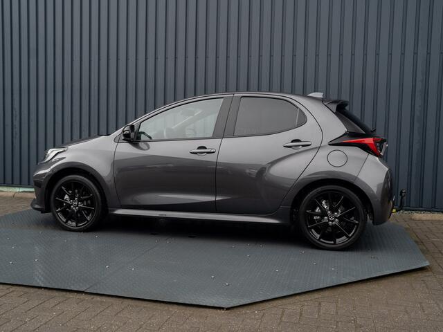 Mazda 2 Hybrid 1.5 Homura Plus | Trekhaak afnb. | Panodak | Head Up | Prijs Rijklaar!!