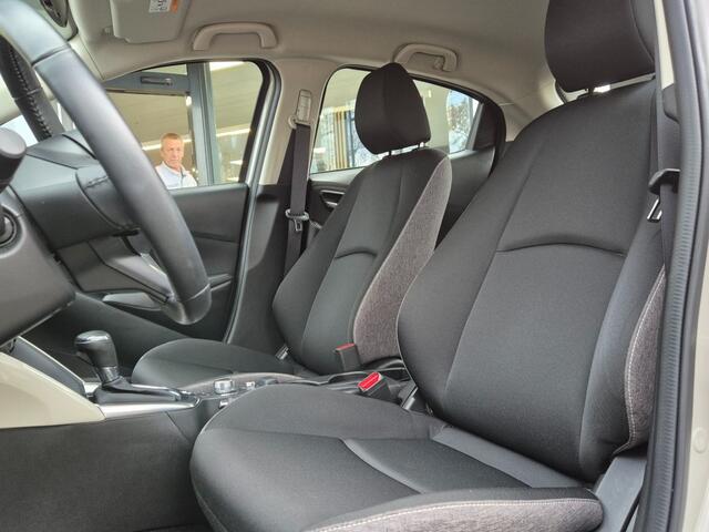 Mazda 2 SKYACTIV-G 90 6AT CENTRE-LINE / CARPLAY