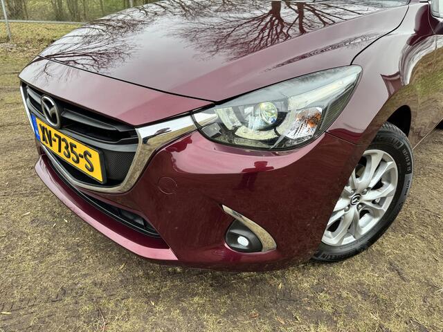 Mazda 2 1.5 Skyactiv-G TS+ Automaat | LED | DODEHOEK DETECTIE | NAVIGATIE | STOELVERWARMING |