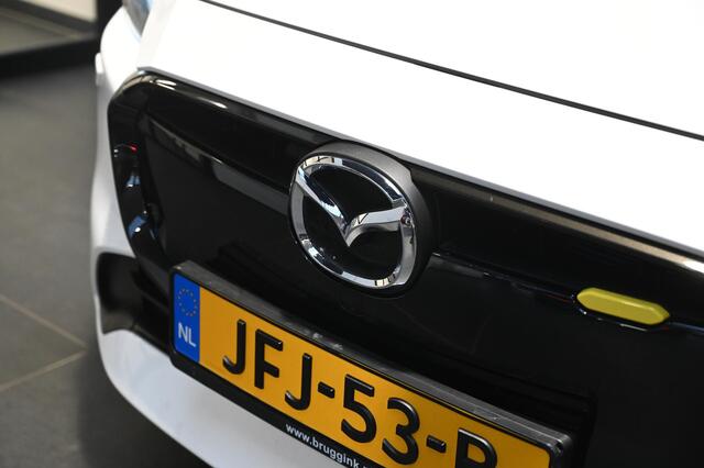 Mazda 2 SkyActiv-G 75 6MT Centre-Line *BTW auto* *Dealeronderhouden* *All-in prijs*