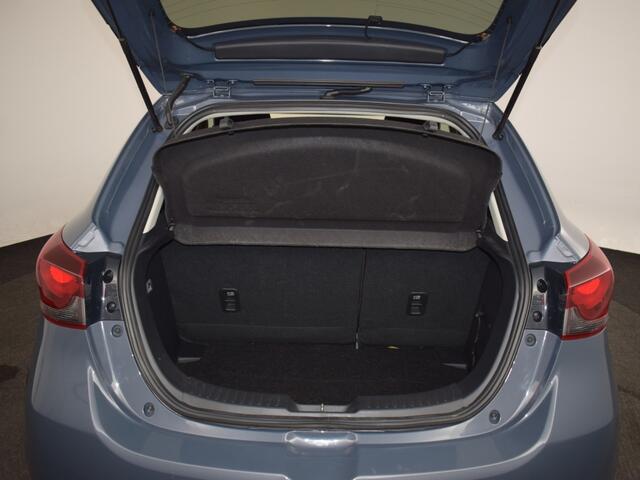 Mazda 2 1.5 Skyact-G Style Selected | Camera o CarPlay o Lichtmetaal