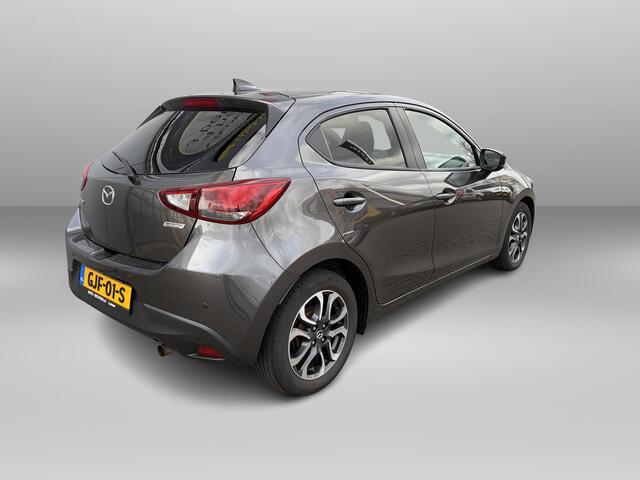 Mazda 2 1.5 Skyactiv-G Navigatie | Stoelverwarming | Cruise | Clima | Parkeersensoren