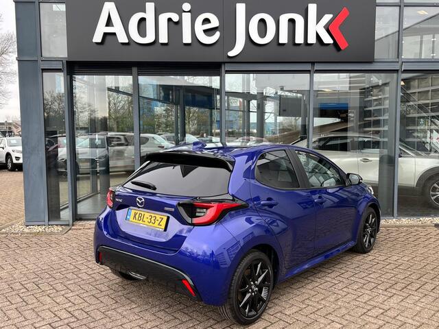 Mazda 2 Hybrid 1.5 Homura Plus AUTOMAAT | PANORAMA DAK | 17"LM VELGEN | ADAPTIVE CRUISE | HEAD-UP DISPLAY | UNIEKE KM STAND 3.905km | 6 JR. Fab. GARANTIE | MEEST LUXE UITVOERING |