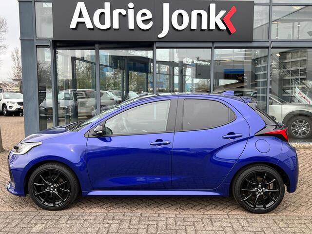 Mazda 2 Hybrid 1.5 Homura Plus AUTOMAAT | PANORAMA DAK | 17"LM VELGEN | ADAPTIVE CRUISE | HEAD-UP DISPLAY | UNIEKE KM STAND 3.905km | 6 JR. Fab. GARANTIE | MEEST LUXE UITVOERING |