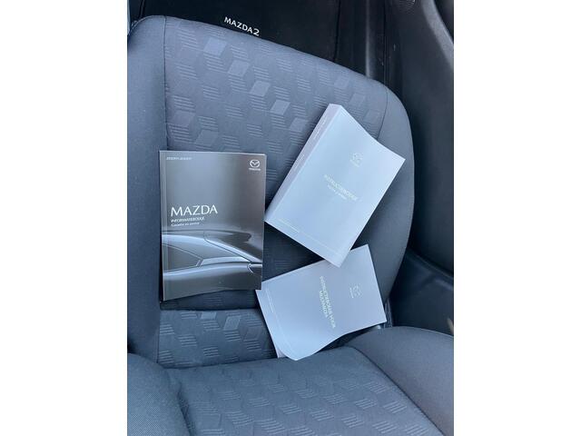 Mazda 2 Hybrid 1.5 Centre-line