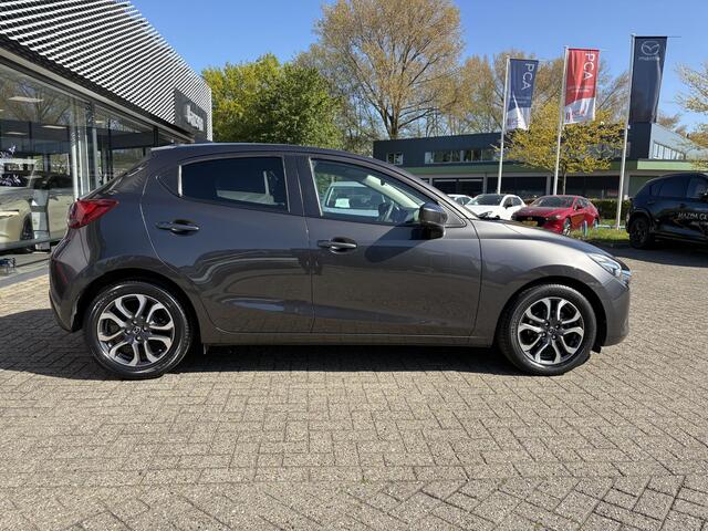 Mazda 2 1.5 Skyactiv-G Skylease+ , Navi, Clima, Cruise, PDC, Stoelverwarming, LMV 16 Inch, LKA