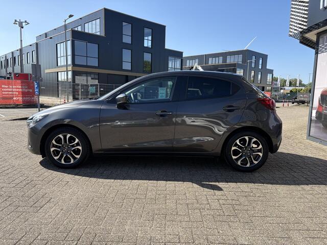 Mazda 2 1.5 Skyactiv-G Skylease+ , Navi, Clima, Cruise, PDC, Stoelverwarming, LMV 16 Inch, LKA