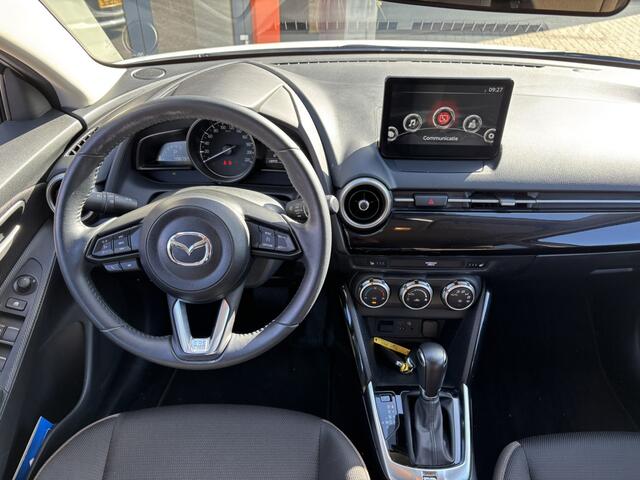 Mazda 2 1.5 Skyactiv-G Luxury / Android Auto / Applecarplay / Navi / Automaat / Winterset aanwezig /