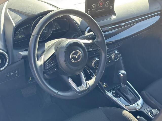 Mazda 2 1.5 Skyactiv-G Luxury / Android Auto / Applecarplay / Navi / Automaat / Winterset aanwezig /
