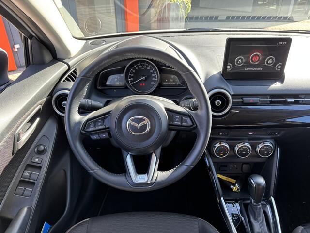 Mazda 2 1.5 Skyactiv-G Luxury / Android Auto / Applecarplay / Navi / Automaat / Winterset aanwezig /