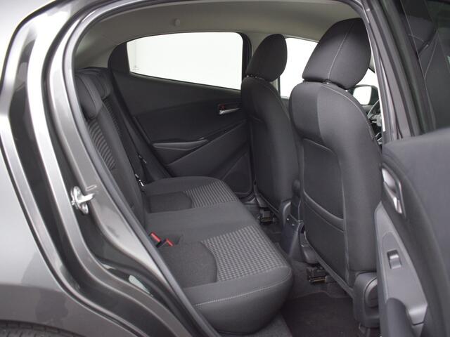 Mazda 2 1.5 Sport Selected NAVI 16" LMV CAMERA