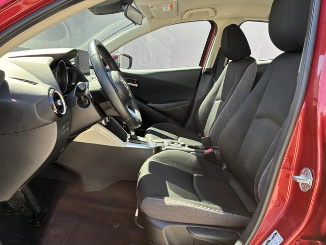 Mazda 2 1.5 Automaat SkyActiv-G 90 Exclusive-Line / Trekhaak (900KG) / Dealer Onderhouden / Apple Carplay/Android Auto / Stoelverwarming / Cruise Control / Airco /