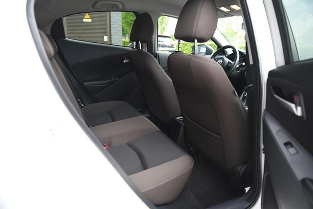 Mazda 2 1.5 SkyActiv-G 90 Exclusive-Line 5 Stuks Totaal