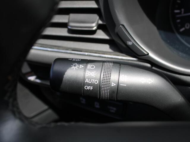 Mazda 3 2.0 e-SkyActiv-G M Hybrid 122 Comfort | Stuur-/stoelverwarming | Camera | Cruise adapt. | Clima | 16" LM | HUD | LED | Dodehoek detectie |