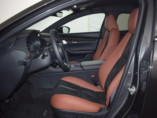 Mazda 3 2.0 e-SA-X Nagisa 186pk NAVI CARPLAY BOSE® *DEMO*