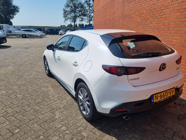 Mazda 3 2.0 E-SA-G COMFORT