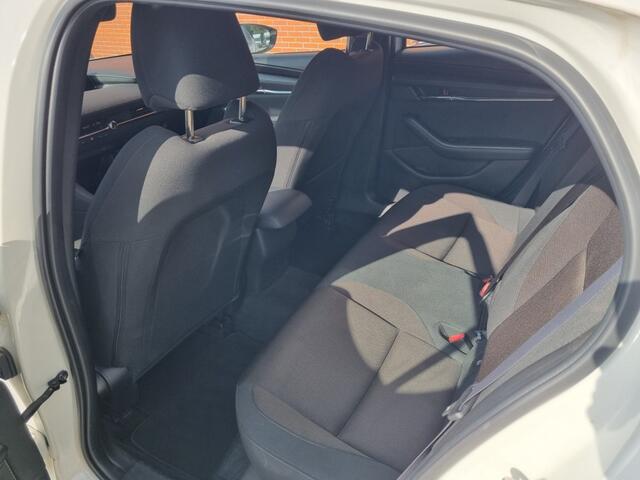 Mazda 3 2.0 E-SA-G COMFORT