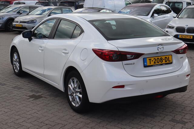 Mazda 3 1.5 SkyActiv-G 100 TS Climate control, Achteruitrijcamera, Isofix