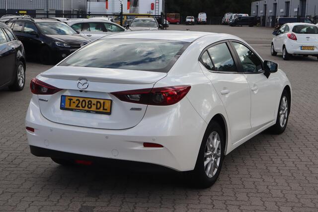 Mazda 3 1.5 SkyActiv-G 100 TS Climate control, Achteruitrijcamera, Isofix