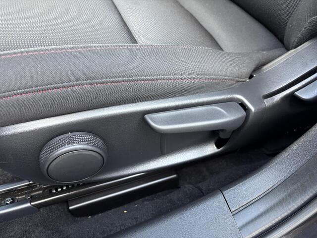 Mazda 3 2.0 e-SkyActiv-X M Hybrid 186 Homura BTW auto / Garantie t/m 02-2030 / Huidige nieuwprijs ¤41.610,-