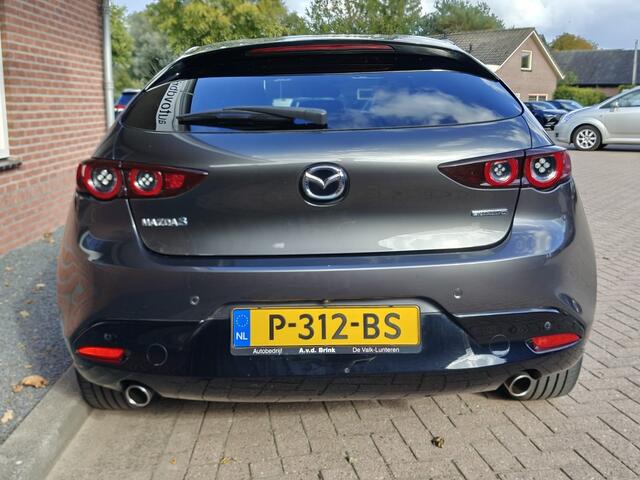 Mazda 3 2.0 e-SA-G Sportive 150PK / CAMERA / DEALER ONDERHOUDEN
