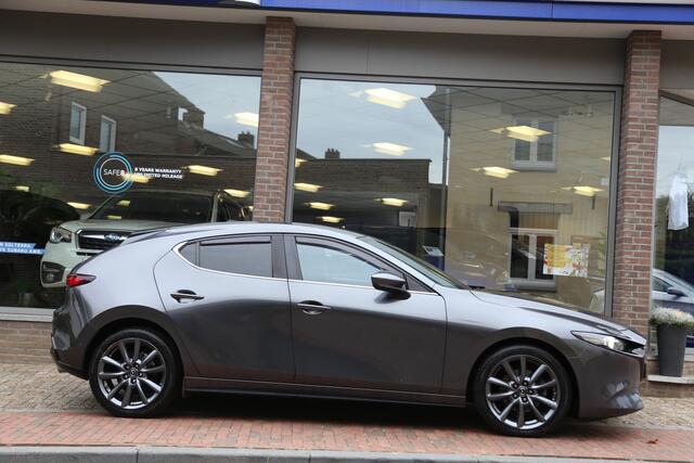 Mazda 3 2.0 e-SkyActiv-G M Hybrid l Luxury Navi HuD ACC BOSE LED 360view