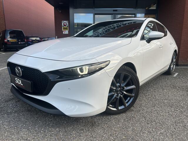 Mazda 3 2.0 e-SkyActiv-G M Hybrid 122 Luxury // FULL LED // NAVI + CARPLAY // ADAPTIV CRUISE // HUD // BOSE AUDIO // 360 CAMERA