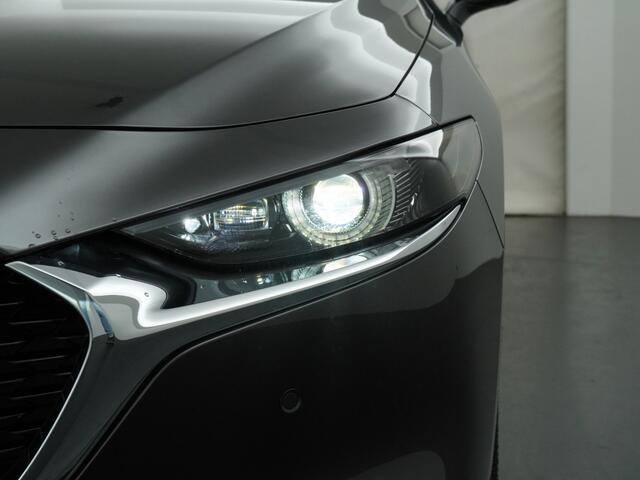 Mazda 3 e-SKYACTIV X 186 Takumi | Sunroof | Leer | Bose