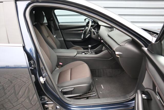 Mazda 3 2.0 e-SkyActiv-G M Hybrid 122 Luxury