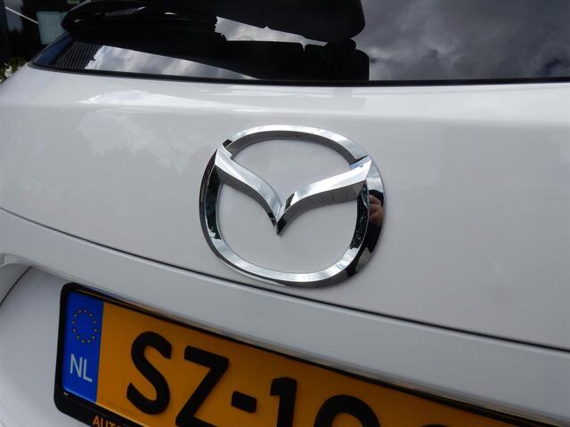 Mazda 3 SkyActiv-G 120 6MT GT-M *Trekhaak* *Dealeronderhouden* *All-in prijs*