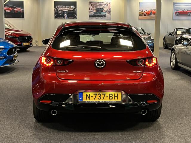 Mazda 3 Hatchback 2.0 e-SkyActiv-G 122PK M Hybrid Comfort 18inch Adaptive Cruise Head Up Display Camera Trekhaak