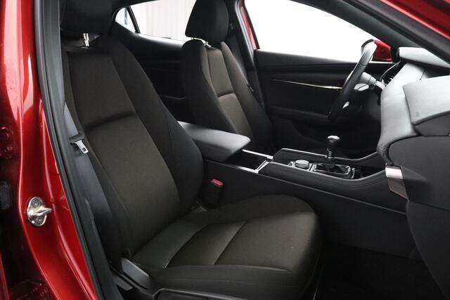 Mazda 3 2.0 e-SkyActiv-X M Hybrid 180 Comfort met Bose | 1e Eigenaar | Stoel Verwarming | Adaptief Cruise-Control |