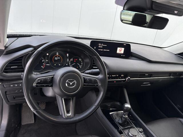 Mazda 3 2.0 e-SkyActiv-G M Hybrid 150 Exclusive-line / Trekhaak (1300 kg) / Stoel-stuurverwarming / Lederen bekleding / Apple carplay/Android auto /