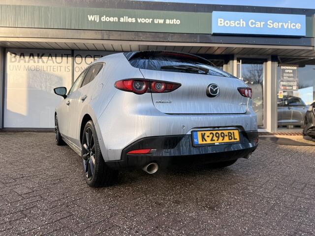 Mazda 3 2.0 SA-X Luxury