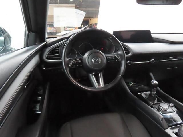 Mazda 3 2.0 E-SKYACTIV-X M HYBRID 186 HOMURA I P-CAMERA I ADAPTIVE CRUISE CONTROL I NAVIGATIE I CLIMATE CONTROL I APPLE CARPLAY
