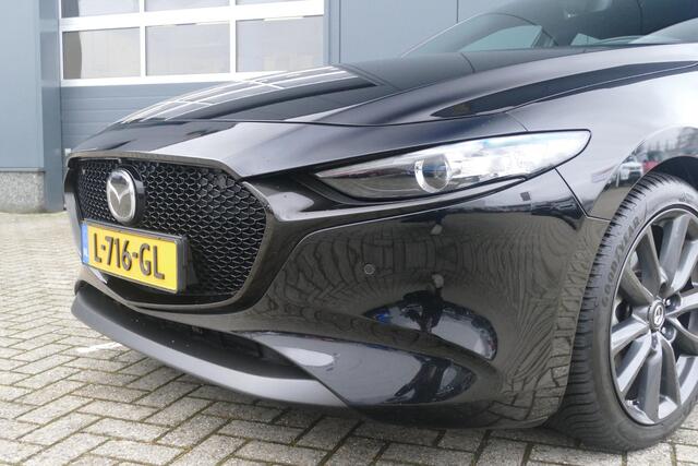 Mazda 3 2.0 e-SkyActiv-G M Hybrid 122 Luxury | All season banden | Rijklaarprijs!