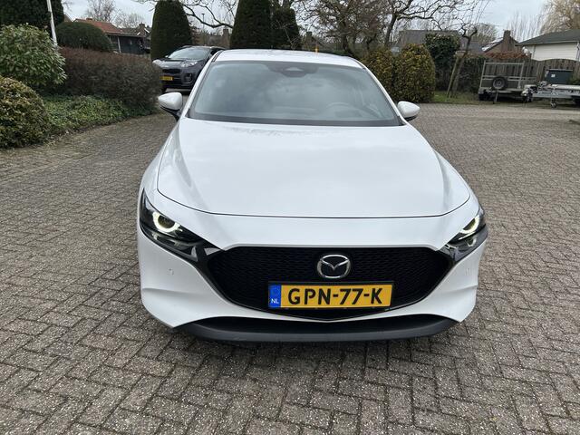 Mazda 3 2.5 e-SkyActiv-G M Hybrid 140 Exclusive-line
