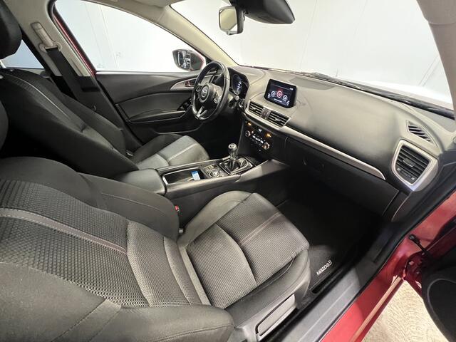 Mazda 3 2.0 SkyActiv-G 120 SkyLease+ | LM Velgen 16" | Voorstoelen Verwarmd | Stuur Verwarmd | Cruise Control | Airco |