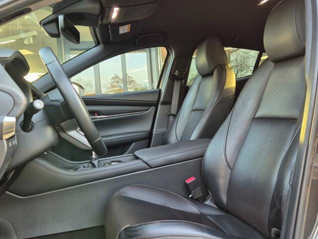 Mazda 3 SKYACTIV-X 2.0 180 6MT LUXURY / Carplay / Trekhaak