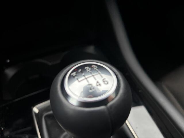 Mazda 3 2.5 e-SkyActiv-G M Hybrid 140 Exclusive-line NL- Auto, Navigatie, Apple Carplay /Android Auto, 360 Camera, Cruise Controle ad., Stoel verw., Stuur verw., Bose Audio