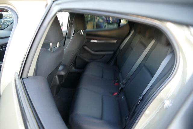 Mazda 3 2.5 e-SkyActiv-G M Hybrid 140 Homura | Apple Carplay | Navigatie | Adaptieve Cruise Control | Camera | Stoelverwarming | RIJKLAARPRIJS!