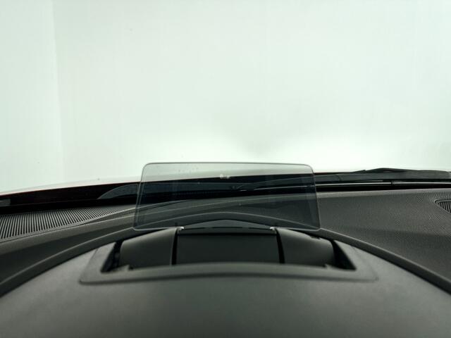 Mazda 3 2.0 SkyActiv-G 120 GT-M | Parkeercamera | Head-up display | Stoelverwarming | Cruise control