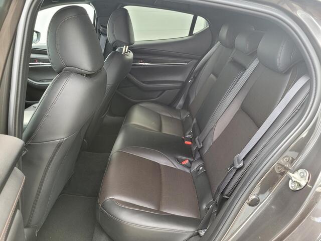 Mazda 3 2.0 e-SkyActiv-G M Hybrid 122 Luxury | Leder | Head Up Display | Winter Pack | Navi | Camera | Adaptive Cruise Control