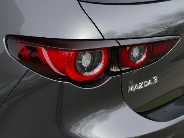 Mazda 3 Nagisa | Voorraad