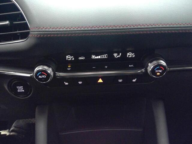 Mazda 3 2.0 E-SKYACTIV-G M HYBRID 150 HOMURA I AUTOMAAT I P-CAMERA I ADAPTIVE CRUISE CONTROL I STOELVERWARMING