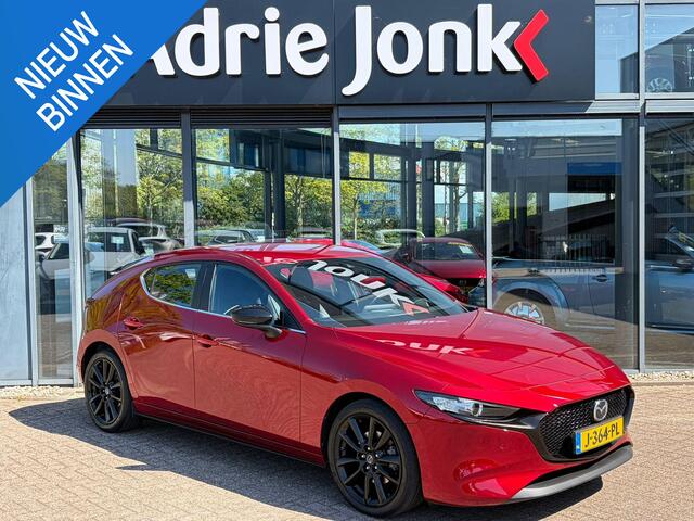 Mazda 3 2.0 e-SkyActiv-X M Hybrid 180 Comfort met Bose AUTOMAAT | LEDER | Bose Audio | A.CAMERA | HEAD-UP DISPLAY | APPLE CARPLAY/ANDROID AUTO | 18"LM VELGEN | NED.AUTO | DELAER ONDERHOUDEN |
