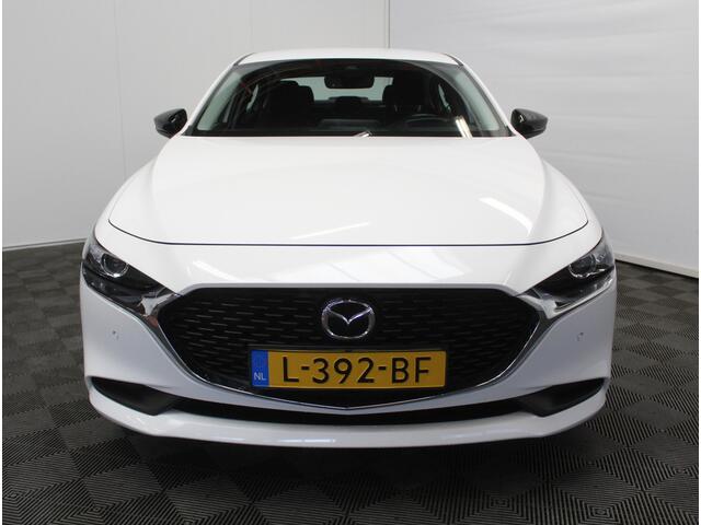 Mazda 3 2.0 e-SkyActiv-G M Hybrid 122 Comfort CAMERA | CARPLAY | ADAPCRUISE | LMV18 | HEAD-UP | LED | DAB | CLIMATE | NAVI | STOEL/STUURVERW