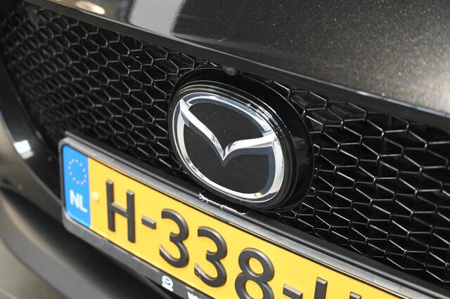 Mazda 3 e-SkyActiv-X 180 automaat Luxury met I-activsense *Trekhaak* *Dealeronderhouden* *All-in prijs*